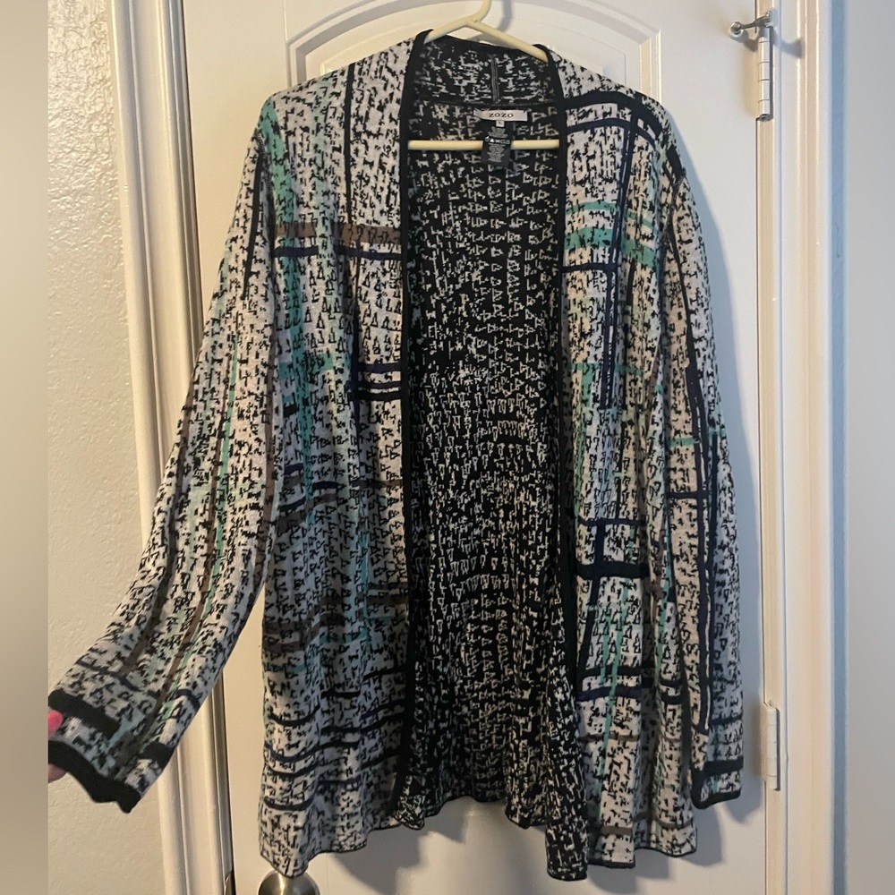 Patterned cardigan